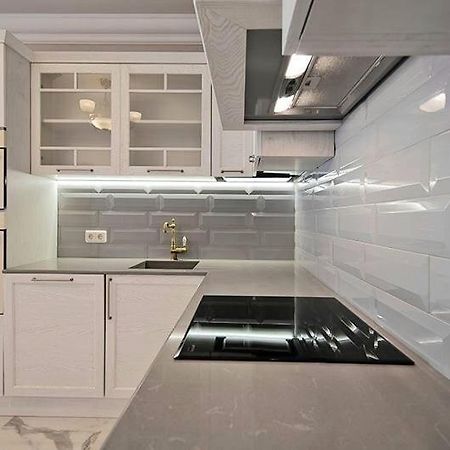 Роскошная 3К Квартира 120М2 На Набережной В Жк Obolon Residentsic Kiev Esterno foto