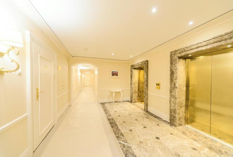 Роскошная 3К Квартира 120М2 На Набережной В Жк Obolon Residentsic Kiev Esterno foto